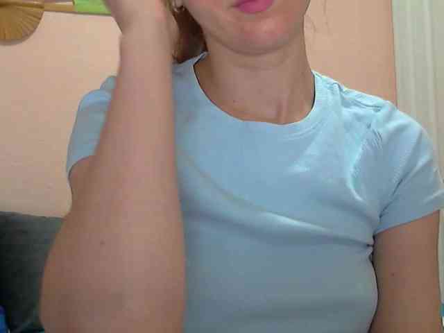 Lolakisss webcam