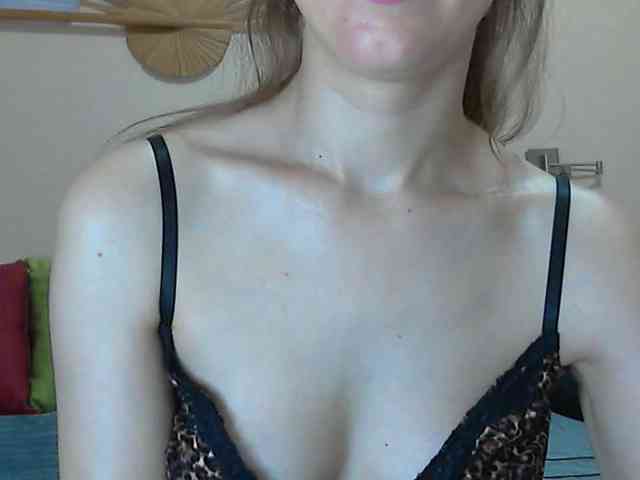 Shaved White, Shaved Babes, Gr Live Adult Video Chat – 24/7 XXX Cams | GodfatherXXX