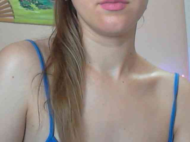 Lolakisss webcam