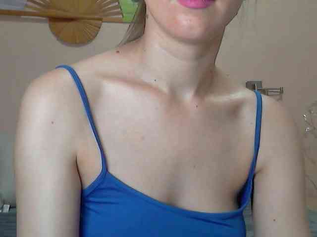 Lolakisss webcam