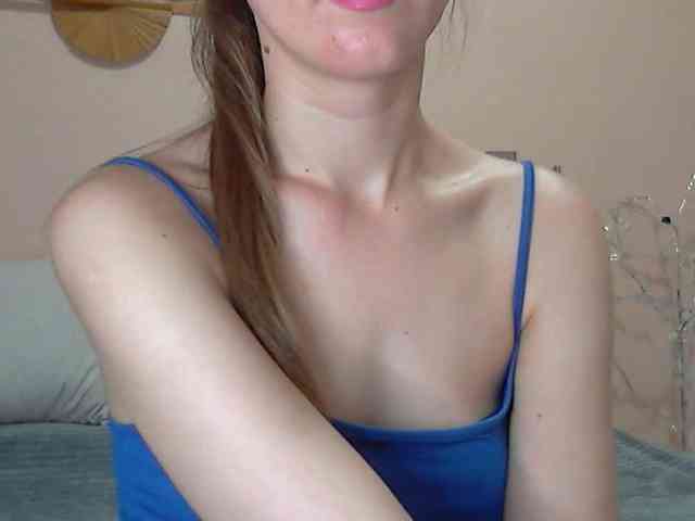 Lolakisss webcam