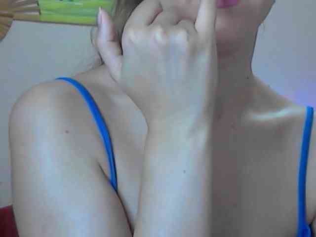 Lolakisss webcam