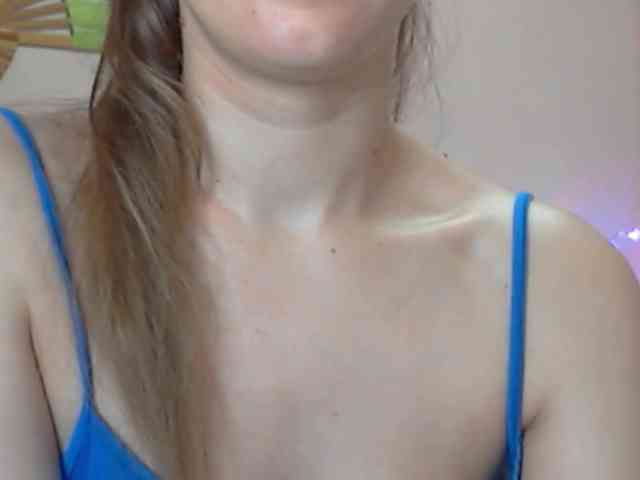 Lolakisss webcam
