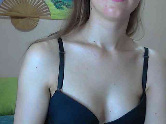 Lolakisss webcam