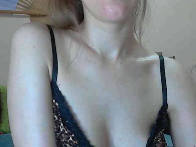 Shaved White, Shaved Babes, Gr Live Adult Video Chat – 24/7 XXX Cams | GodfatherXXX