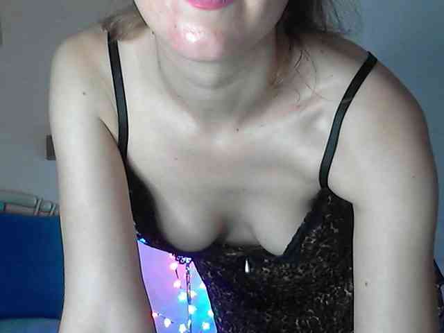Lolakisss webcam