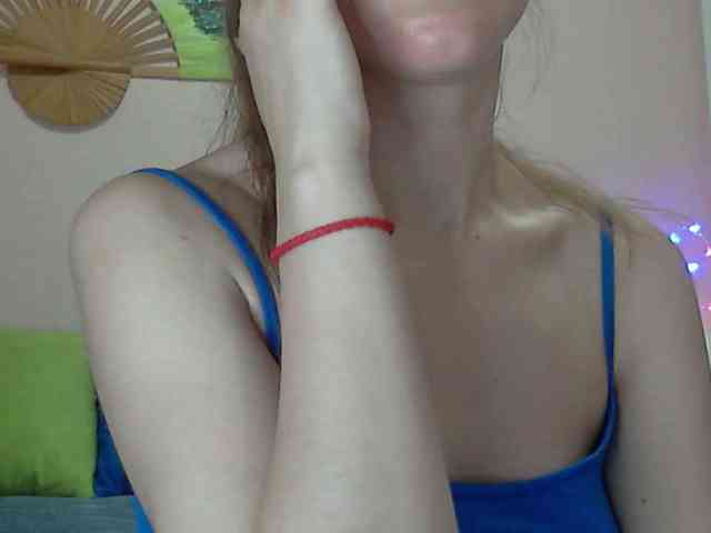 Lolakisss webcam