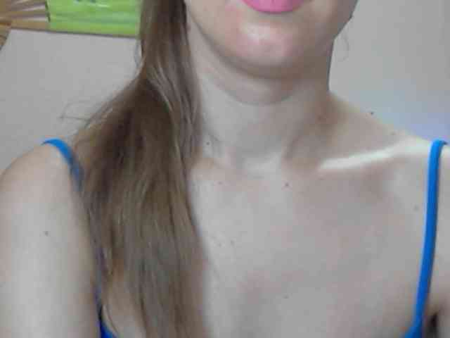 Lolakisss webcam