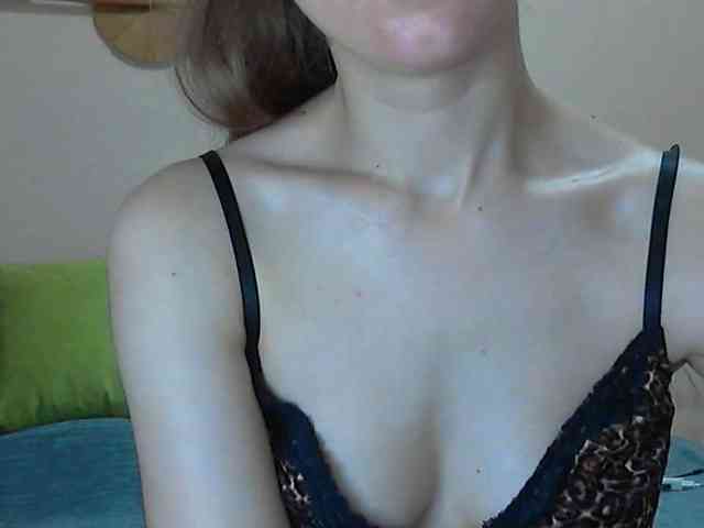 Lolakisss webcam