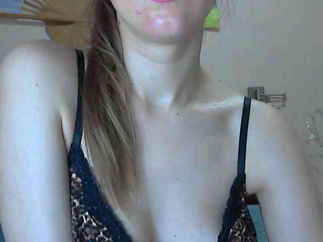 Lolakisss webcam