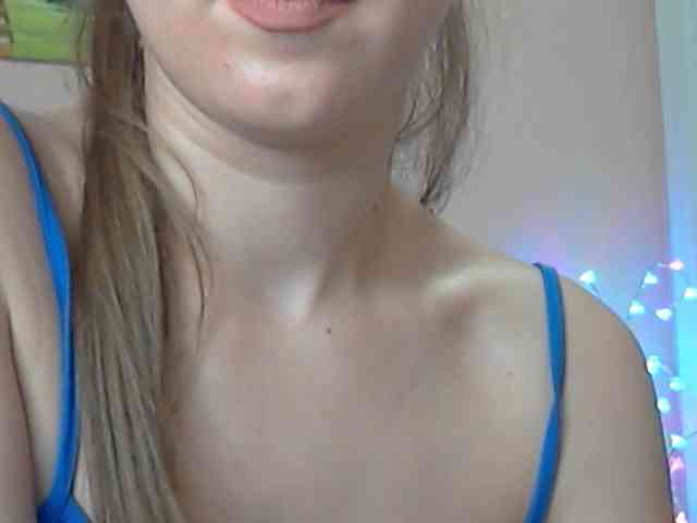 Lolakisss webcam