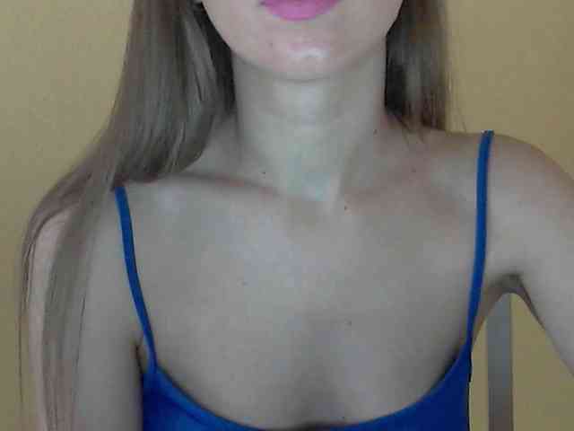 Lolakisss webcam