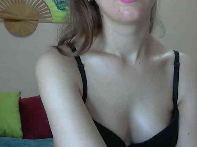 Shaved White, Shaved Babes, Gr Live Adult Video Chat – 24/7 XXX Cams | GodfatherXXX