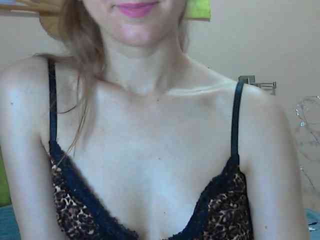 Lolakisss webcam