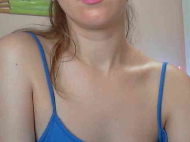Lolakisss webcam