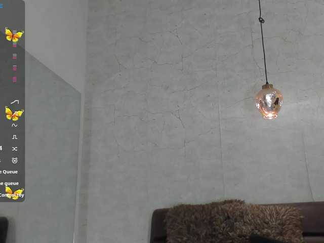 Sophiietaylor's BongaCams show and profile