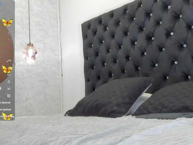 Sophiietaylor's BongaCams show and profile