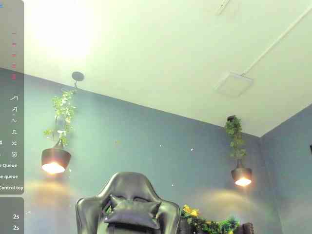 Sophiietaylor Live Webcam on BongaCams