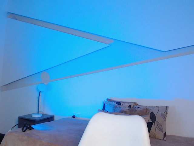 Kity-hot's BongaCams show and profile