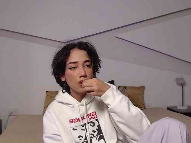 Kity-hot webcam