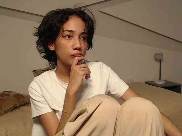Kity-hot webcam