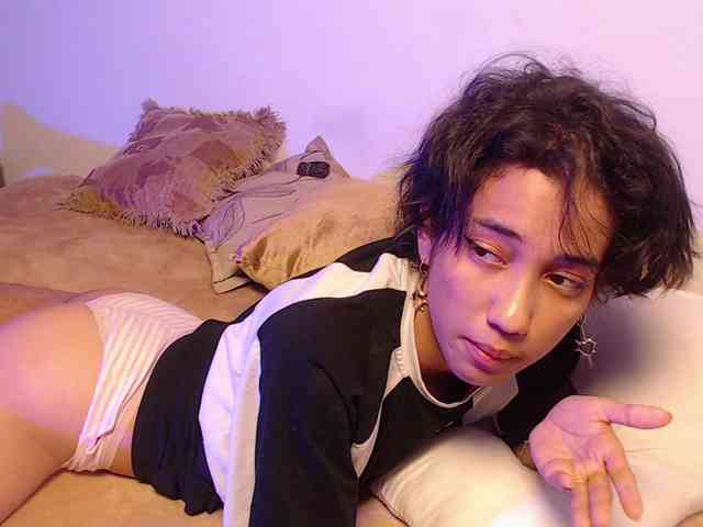 Kity-hot webcam
