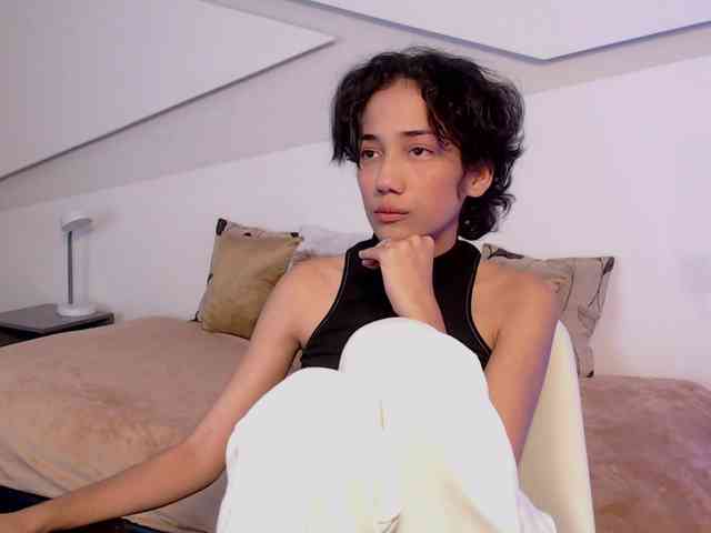 Kity-hot webcam
