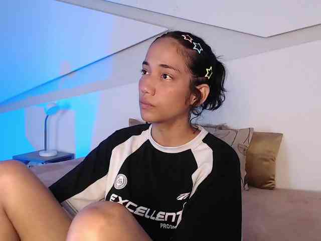 Kity-hot webcam