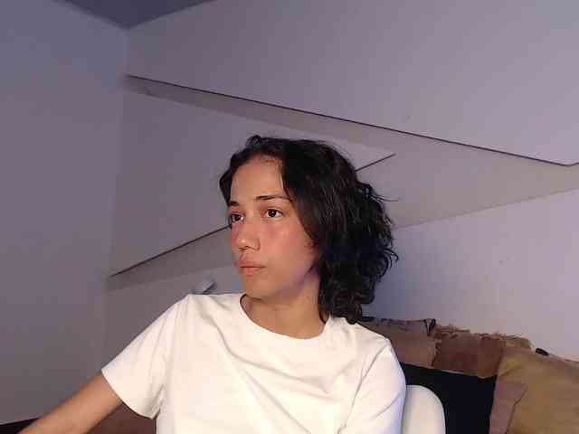 Kity-hot webcam