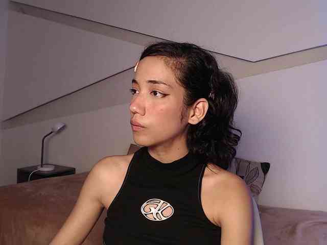 Kity-hot webcam
