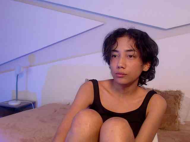 Kity-hot webcam