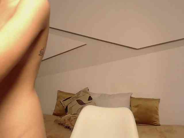 Kity-hot webcam
