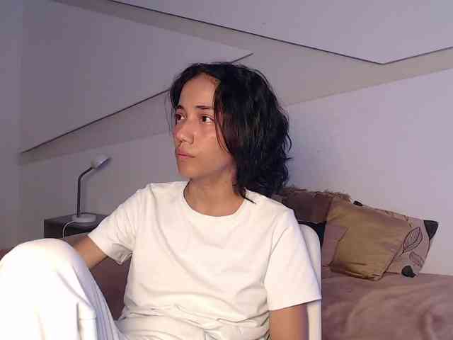 Kity-hot webcam
