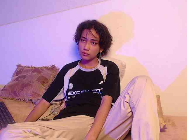Kity-hot webcam