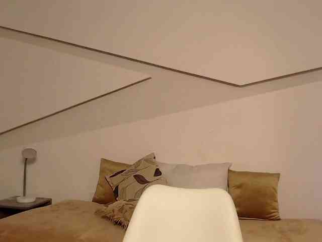 Kity-hot webcam