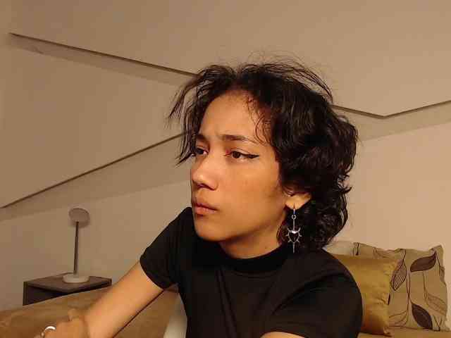 Kity-hot webcam