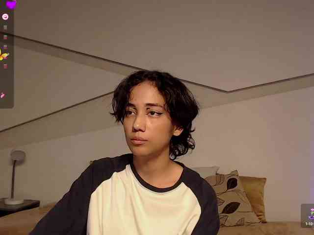 Kity-hot webcam