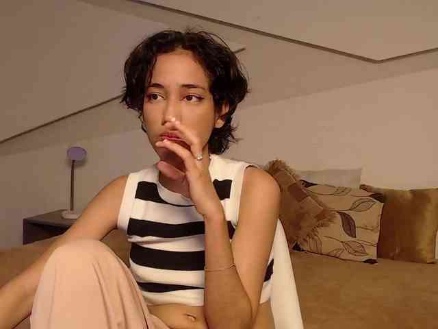 Kity-hot webcam