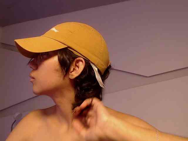 Kity-hot webcam