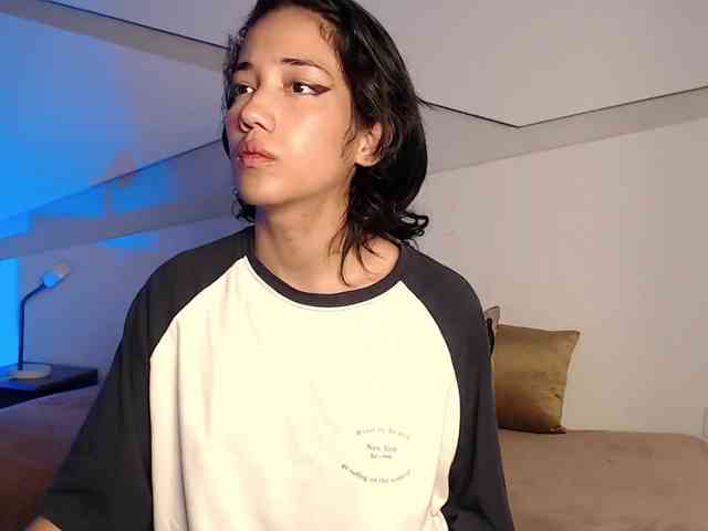 Kity-hot webcam