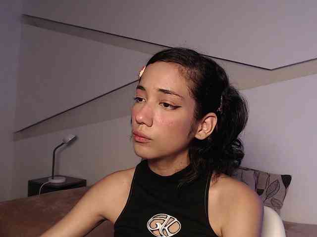 Kity-hot webcam