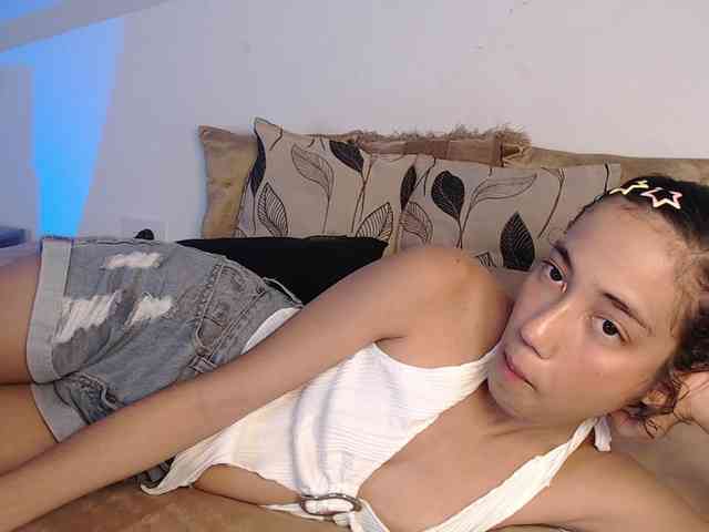 Kity-hot webcam