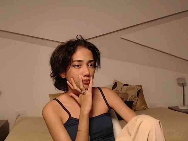 Kity-hot webcam