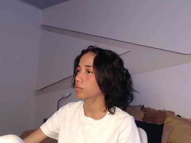 Kity-hot webcam