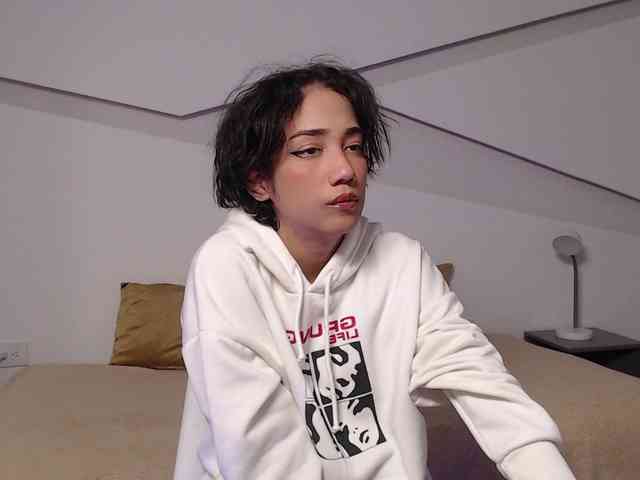 Kity-hot webcam