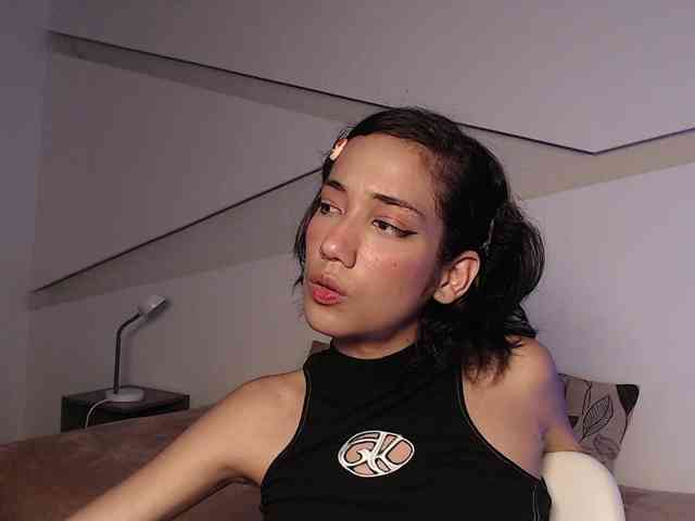 Kity-hot webcam