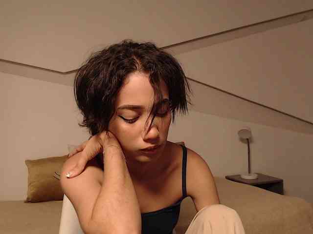 Kity-hot webcam
