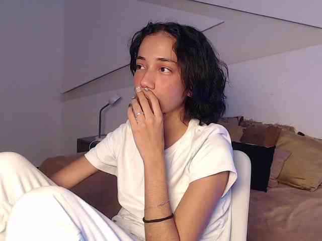 Kity-hot webcam