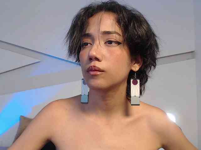 Kity-hot webcam