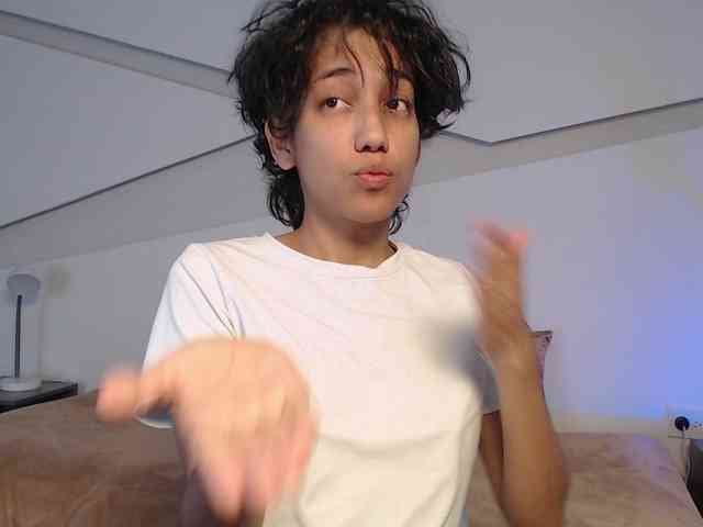 Kity-hot webcam